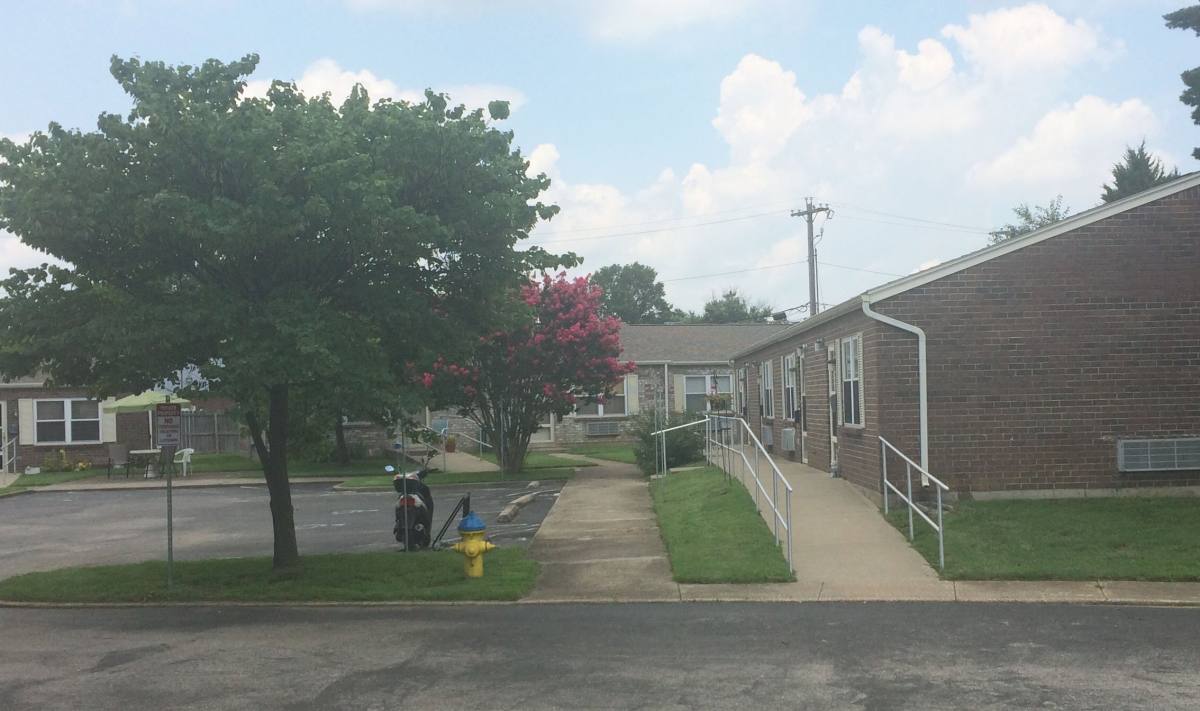 Apartment for rent at 2900 Dixiana Court, Owensboro, KY 42303