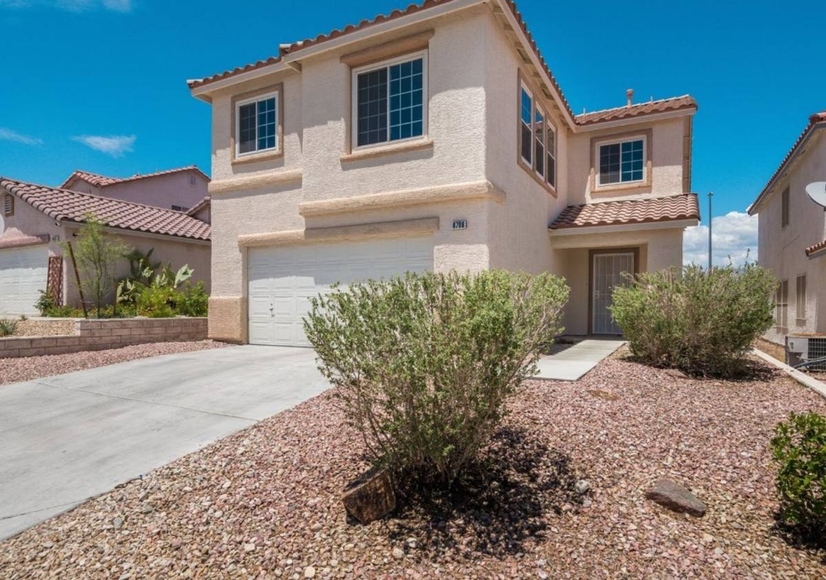 House for rent at 8708 W Majestic Pine Ave, Las Vegas, NV 89143
