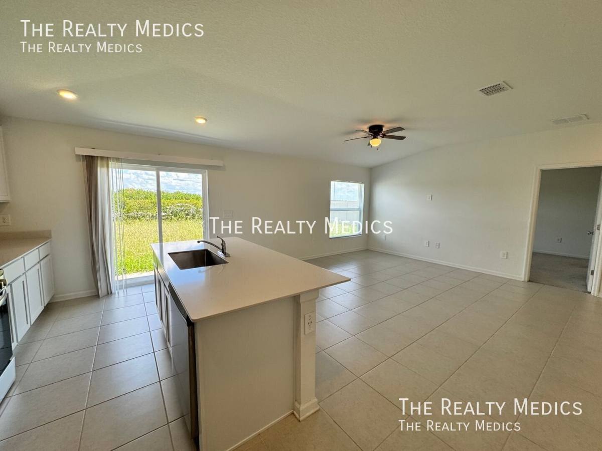 House for rent at 2870 Pennachio Dr, Lake Wales, FL 33853
