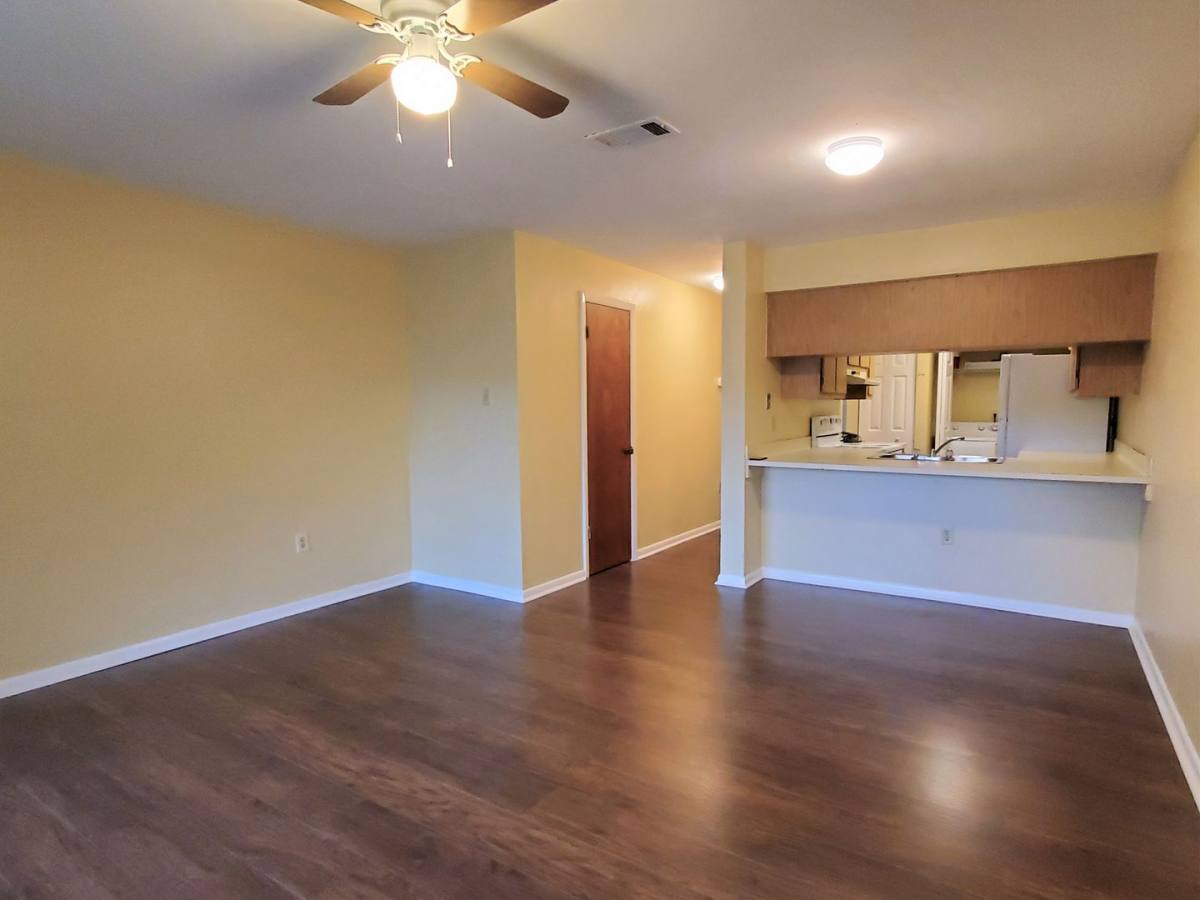 2635 SW 35th Place #1505, Gainesville, FL 32608 - Townhouse for Rent - Image 3
