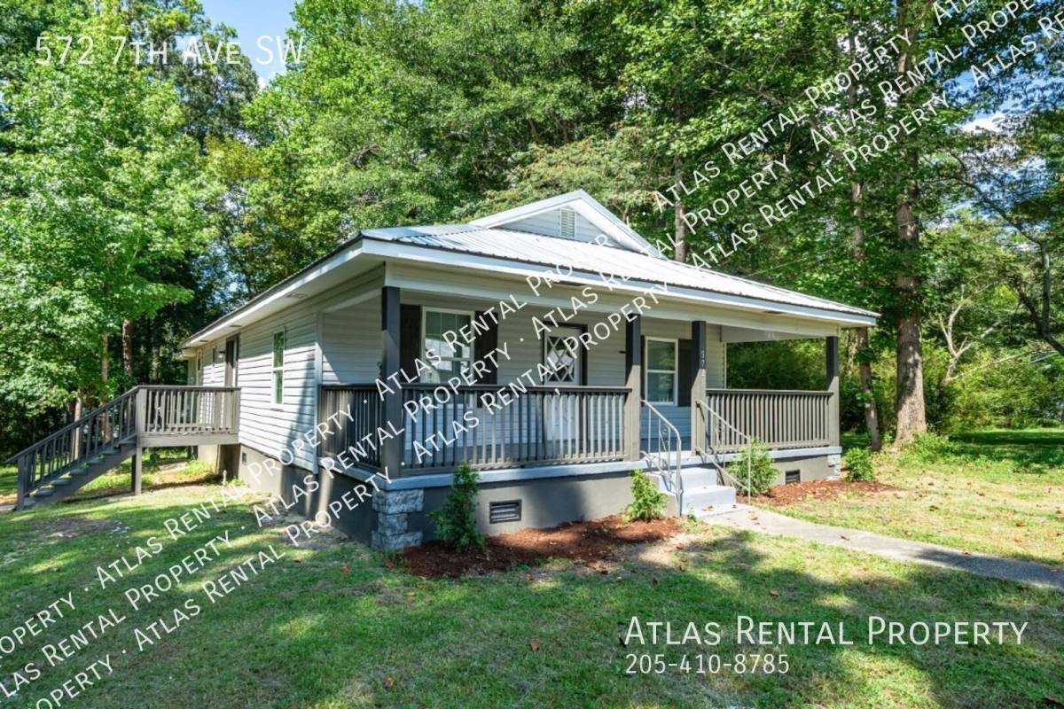 House for rent at 572 7th Ave SW, Graysville, AL 35073