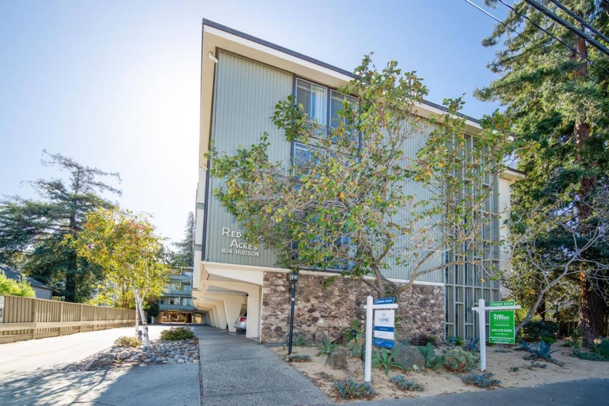 Apartment for rent at 1614 Hudson St #217, Redwood City, CA 94061
