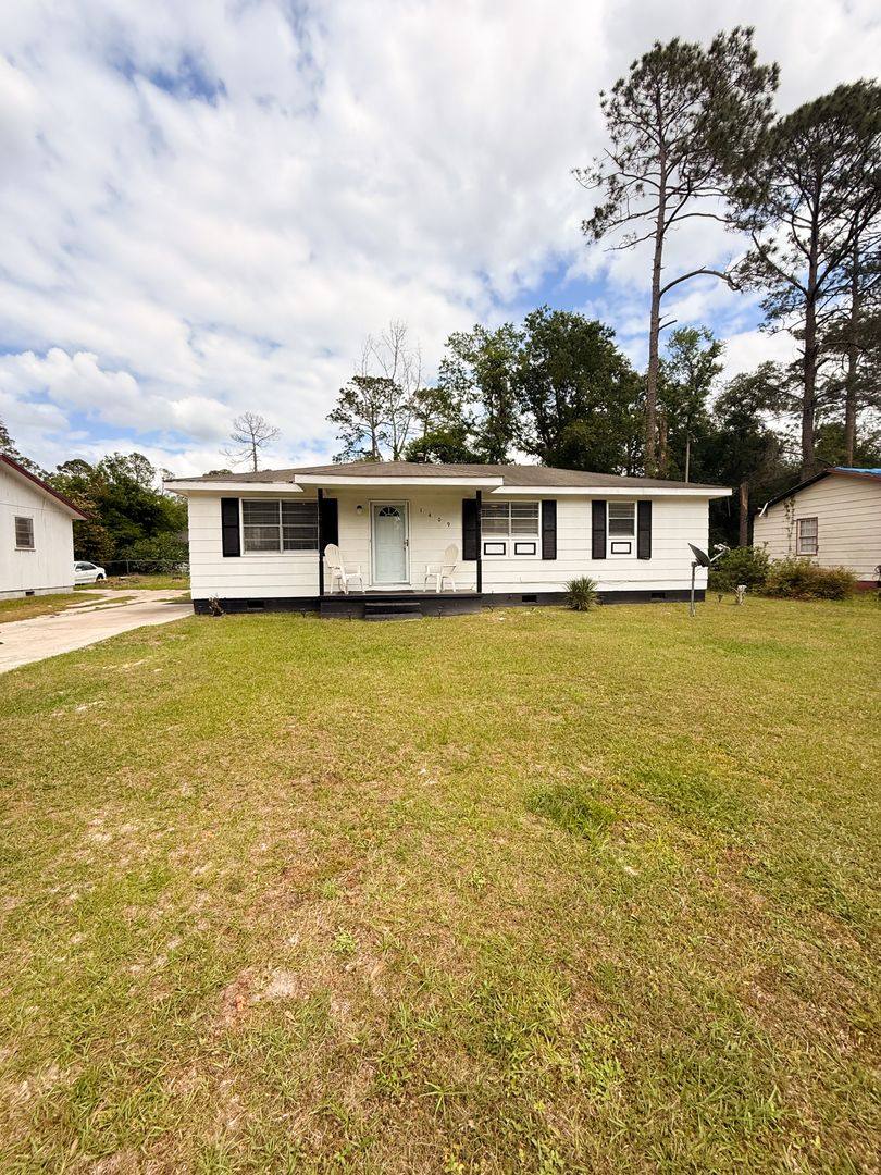 House for rent at 1409 Southwood Dr, Valdosta, GA 31601