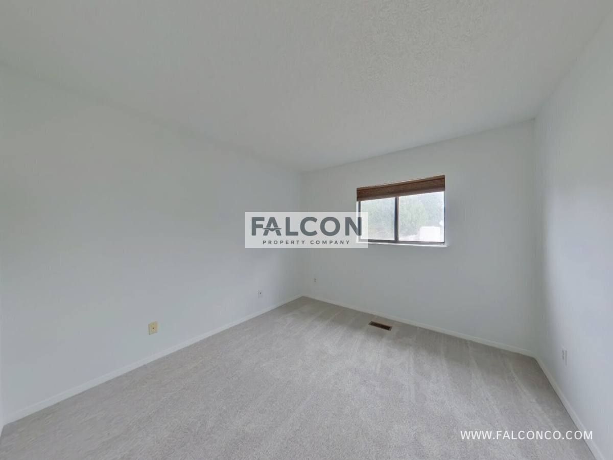 House for rent at 2114 Shawnee Dr, Colorado Springs, CO 80915
