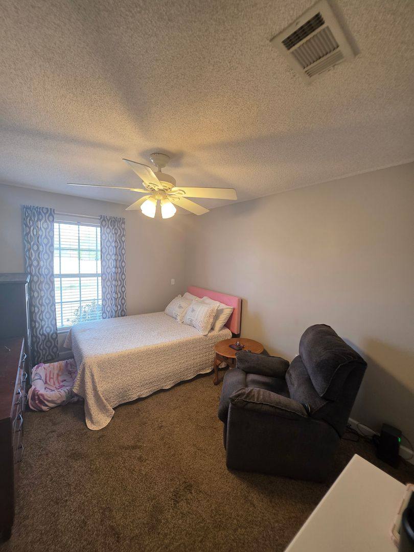 House for rent at 158 Hannah Rd, Daleville, AL 36322