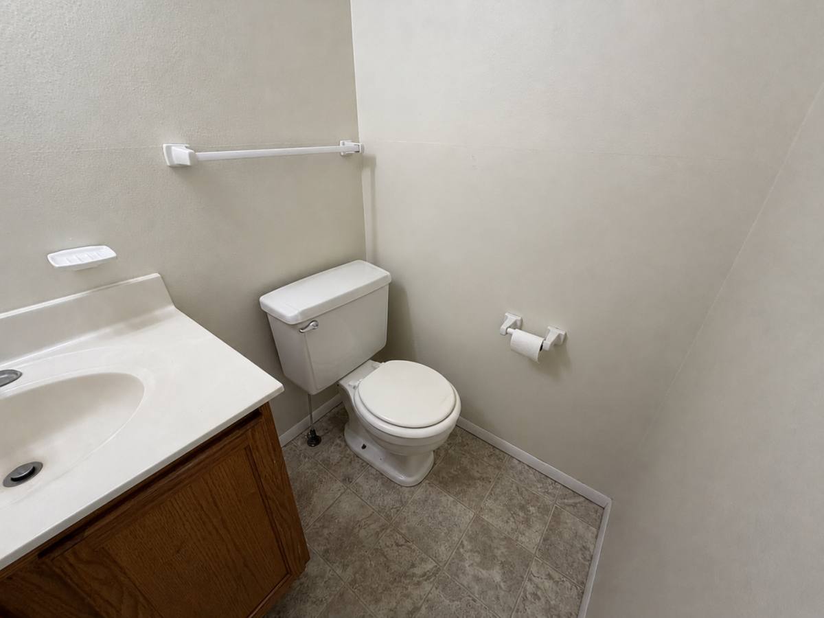 Townhouse for rent at 829 SW Blvd N, Jefferson City, MO 65109