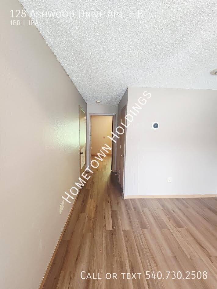 Apartment for rent at 128 Ashwood Dr #B, Tazewell, VA 24651