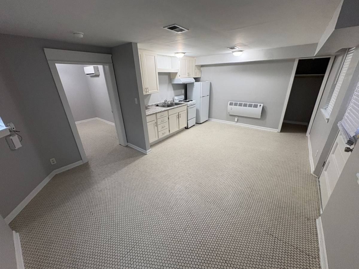 1700 Garfield St, Lincoln, NE 68502 - Apartment for Rent - Image 4