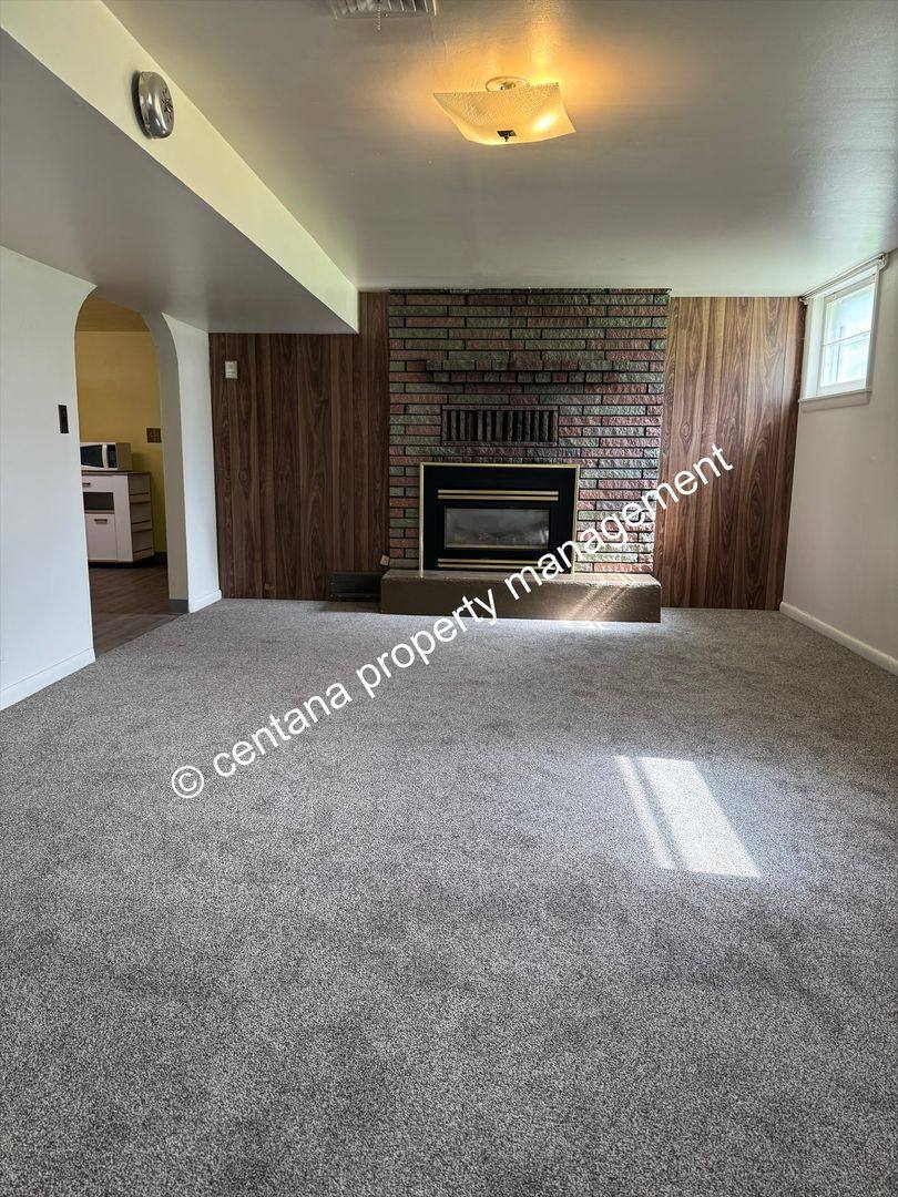 Apartment for rent at 2001 Thomas, Butte, MT 59701