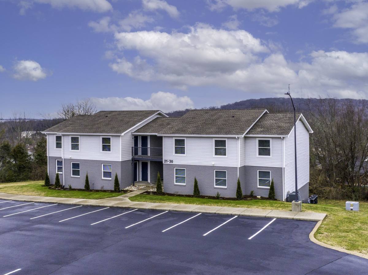 Apartment for rent at 139 Kingsridge Dr, La Vergne, TN 37086