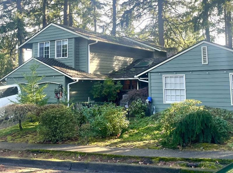 Apartment for rent at 15270 SW Springdale Court #200, Beaverton, OR 97007