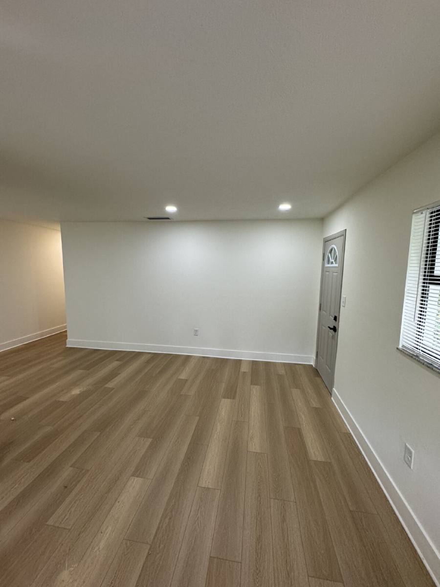 Townhouse for rent at 6212 S Martindale Ave #B, Tampa, FL 33611