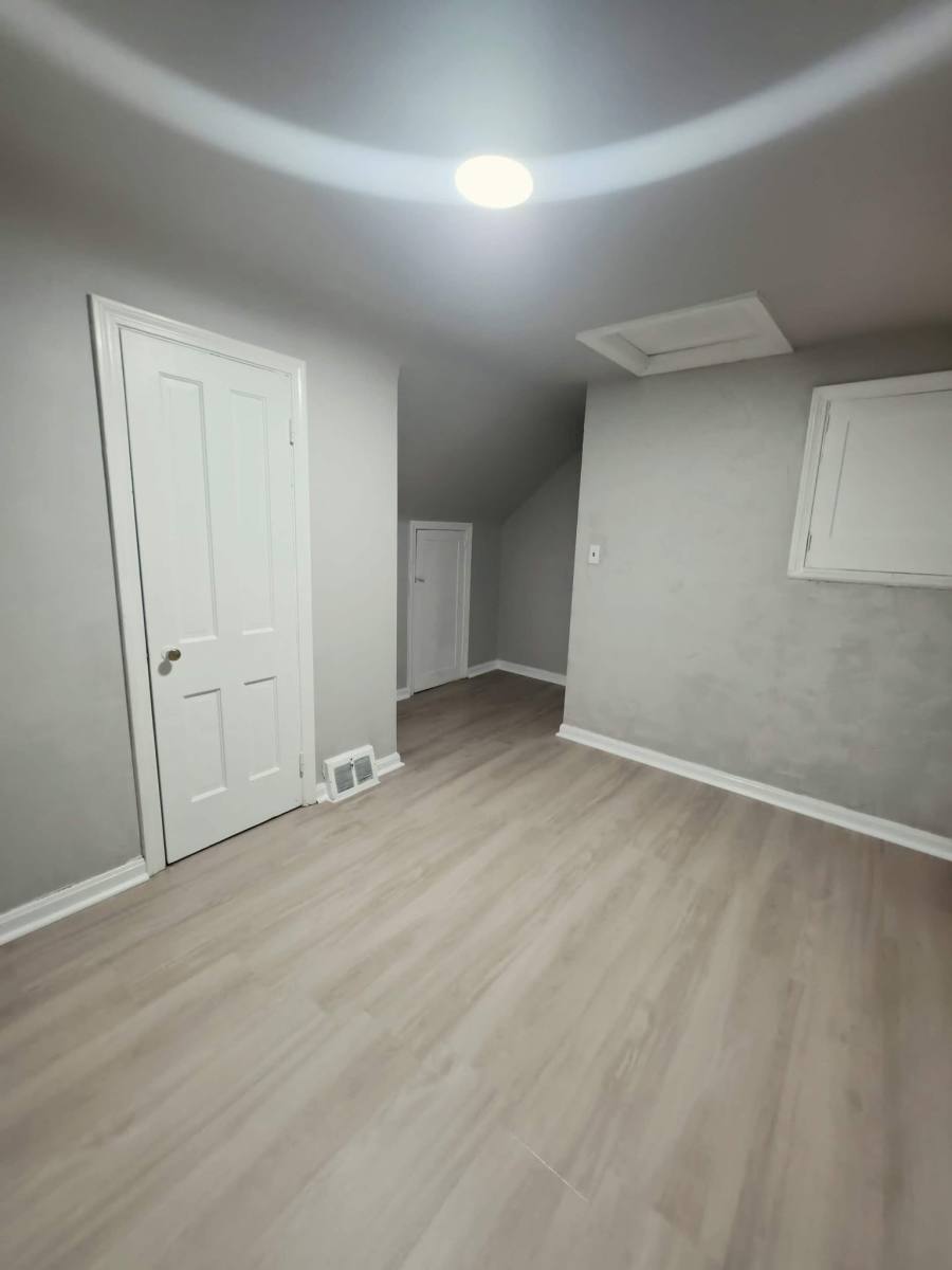 House for rent at 5713 S Blvd, Maple Heights, OH 44137