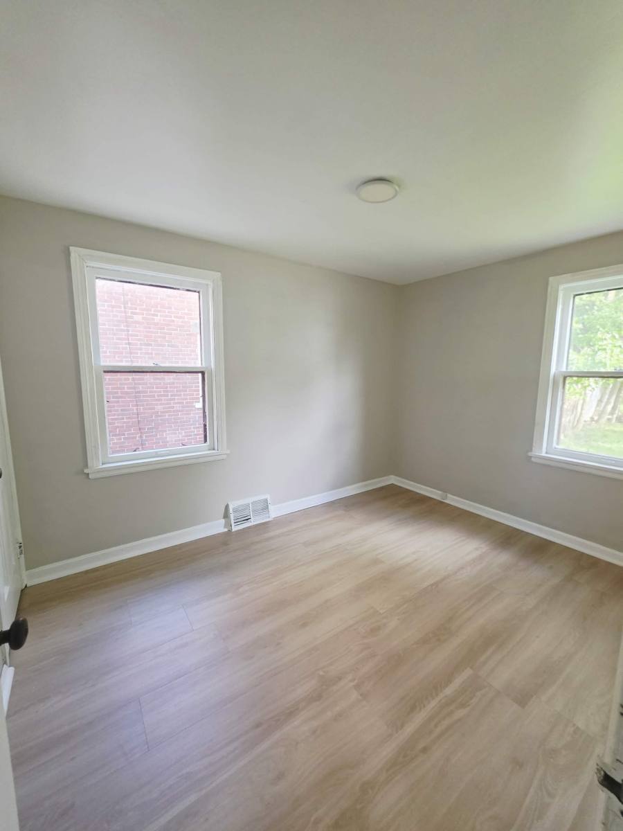 House for rent at 5713 S Blvd, Maple Heights, OH 44137