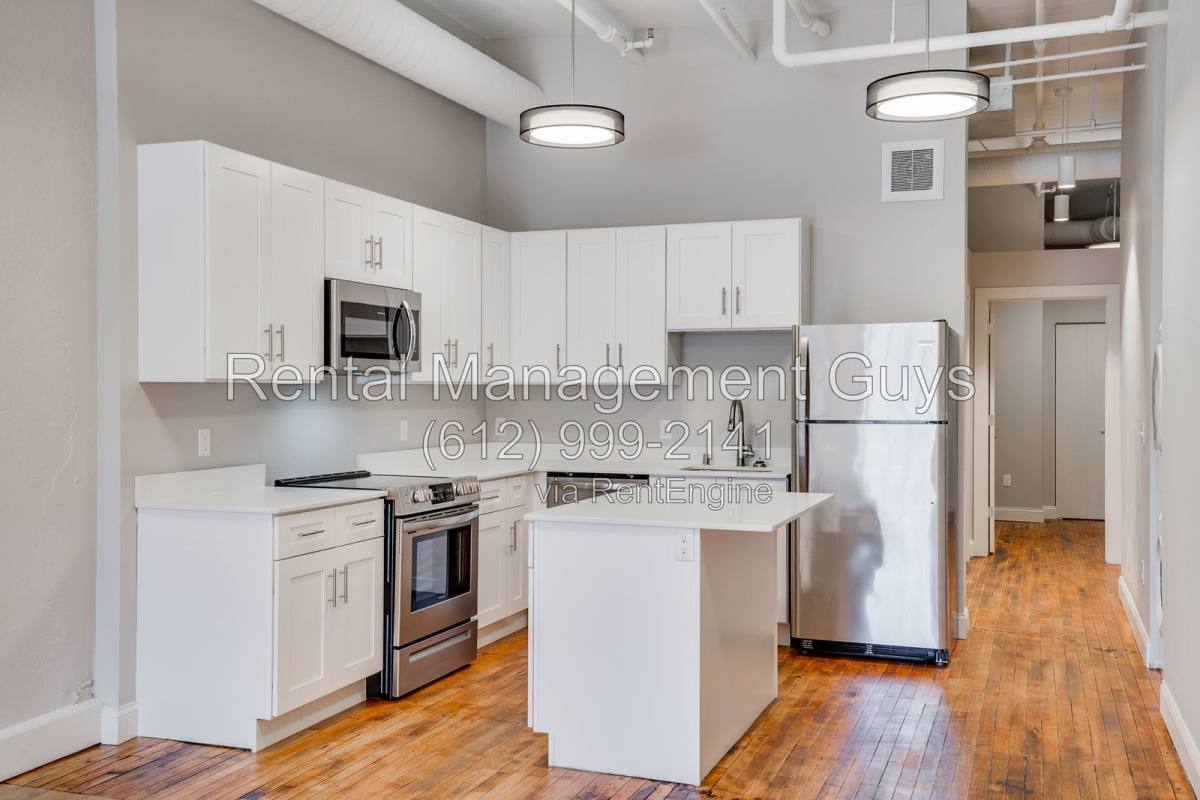 Apartment for rent at 340 Sibley St #220, St. Paul, MN 55101