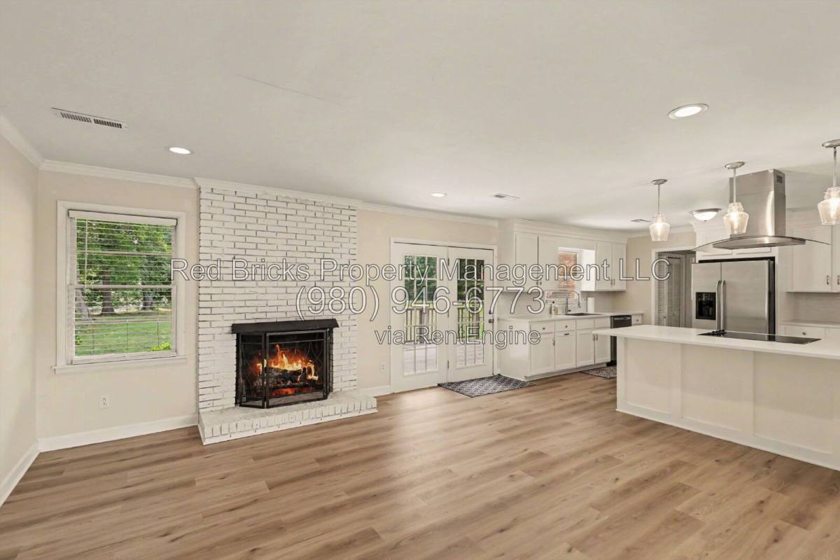 House for rent at 2501 Galloway Rd, Charlotte, NC 28262