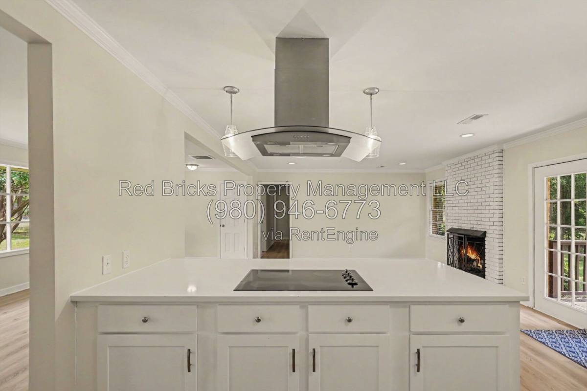 House for rent at 2501 Galloway Rd, Charlotte, NC 28262