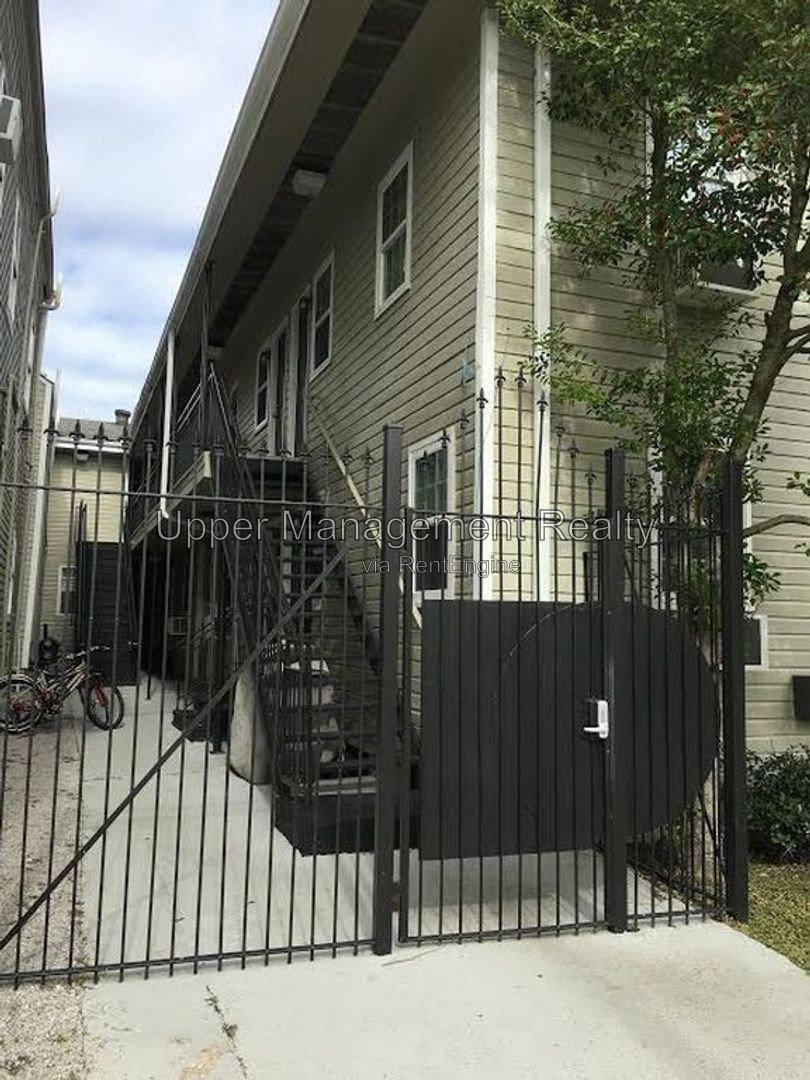 Apartment for rent at 2309 Baronne St #103, New Orleans, LA 70113