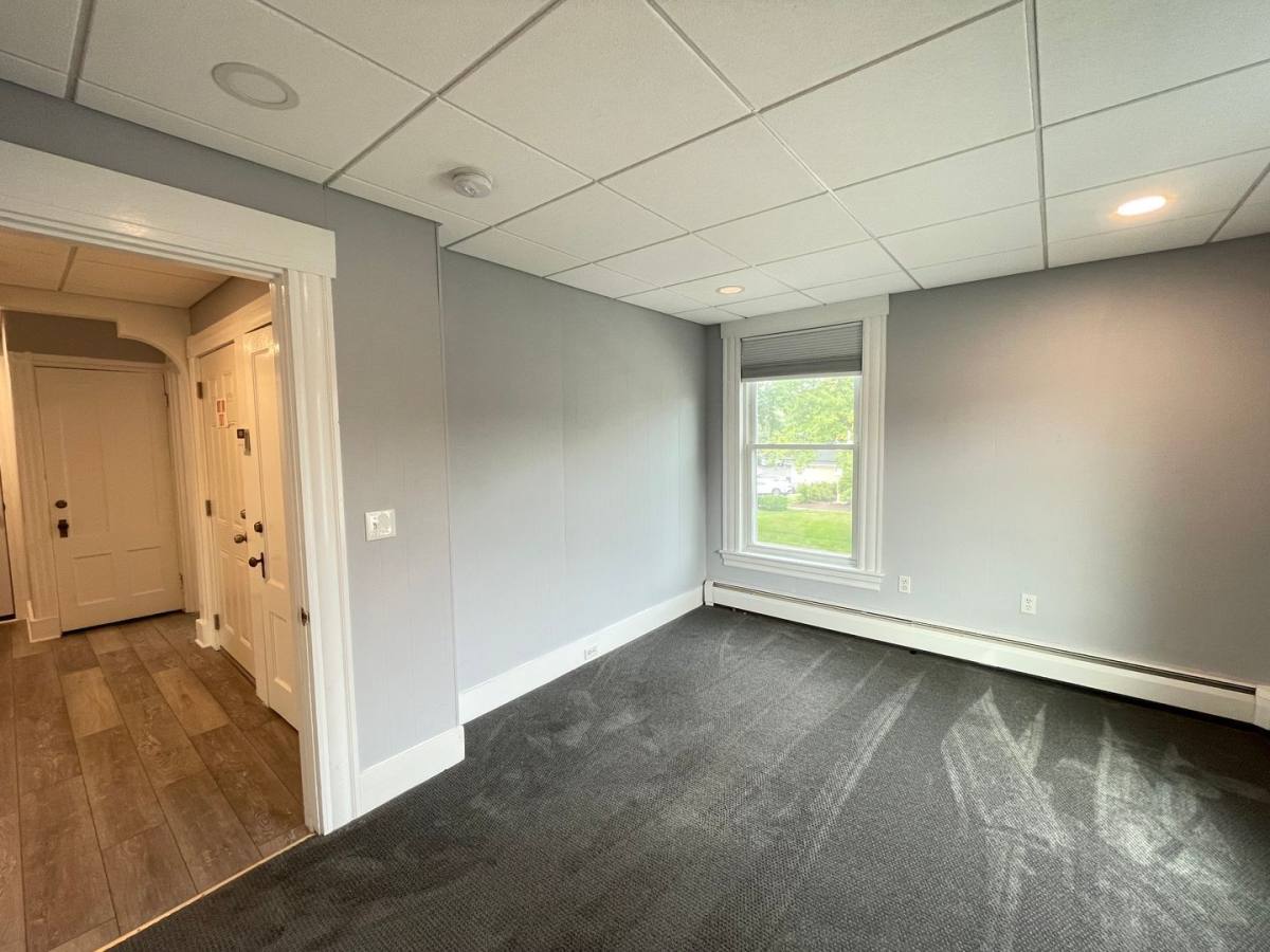 Apartment for rent at 37 Salmon St #2, Manchester, NH 03104