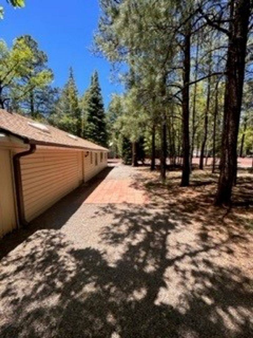 Apartment for rent at 4313 Racoon Court, Pinetop, AZ 85935