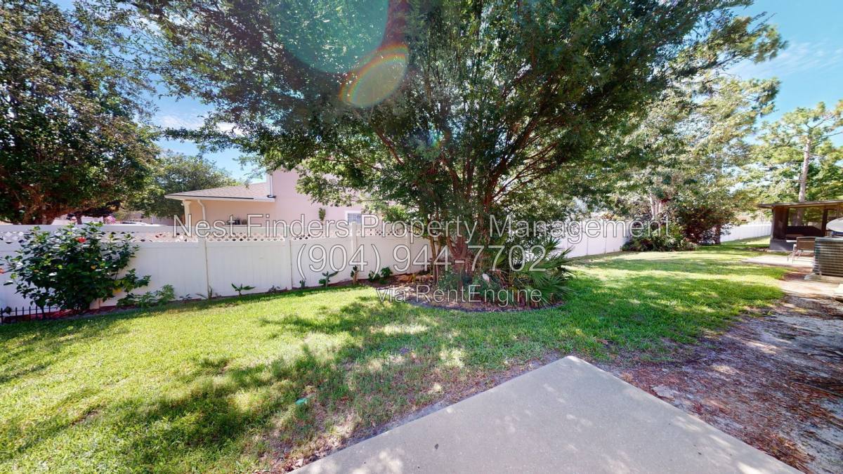 Townhouse for rent at 315 Redwood Lane, St. Johns, FL 32259