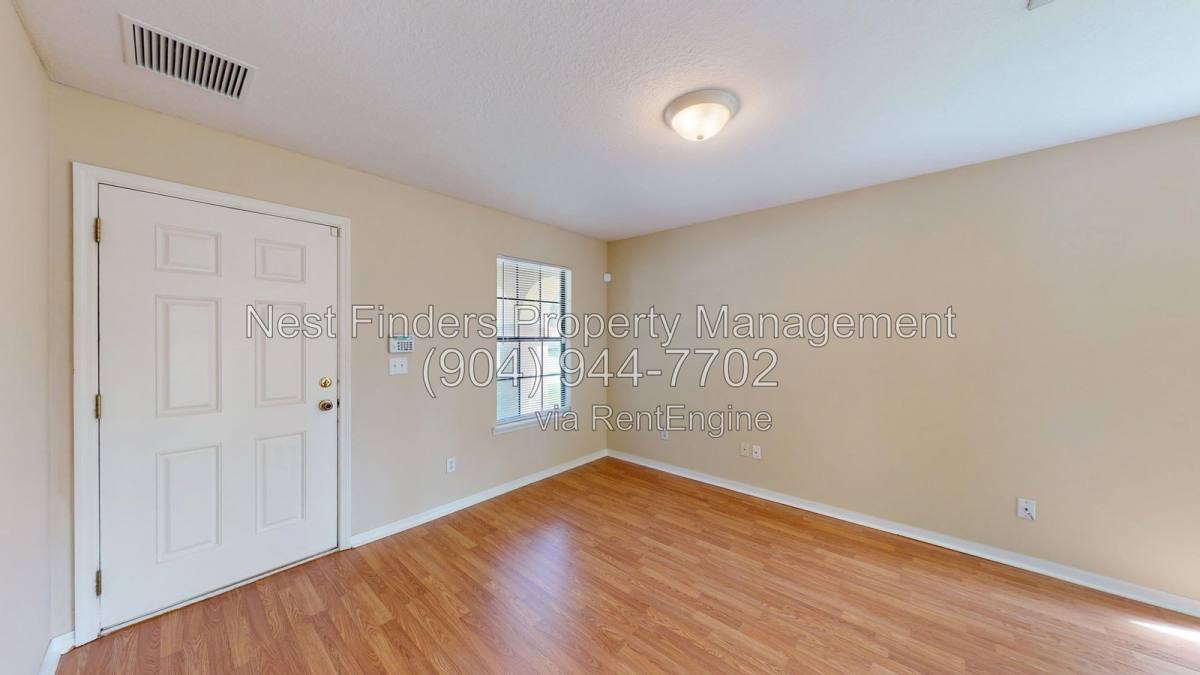 Townhouse for rent at 315 Redwood Lane, St. Johns, FL 32259