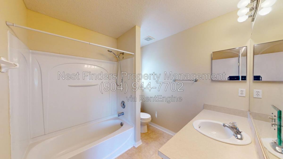 Townhouse for rent at 315 Redwood Lane, St. Johns, FL 32259