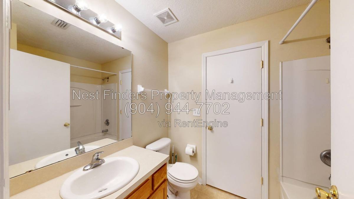 Townhouse for rent at 315 Redwood Lane, St. Johns, FL 32259
