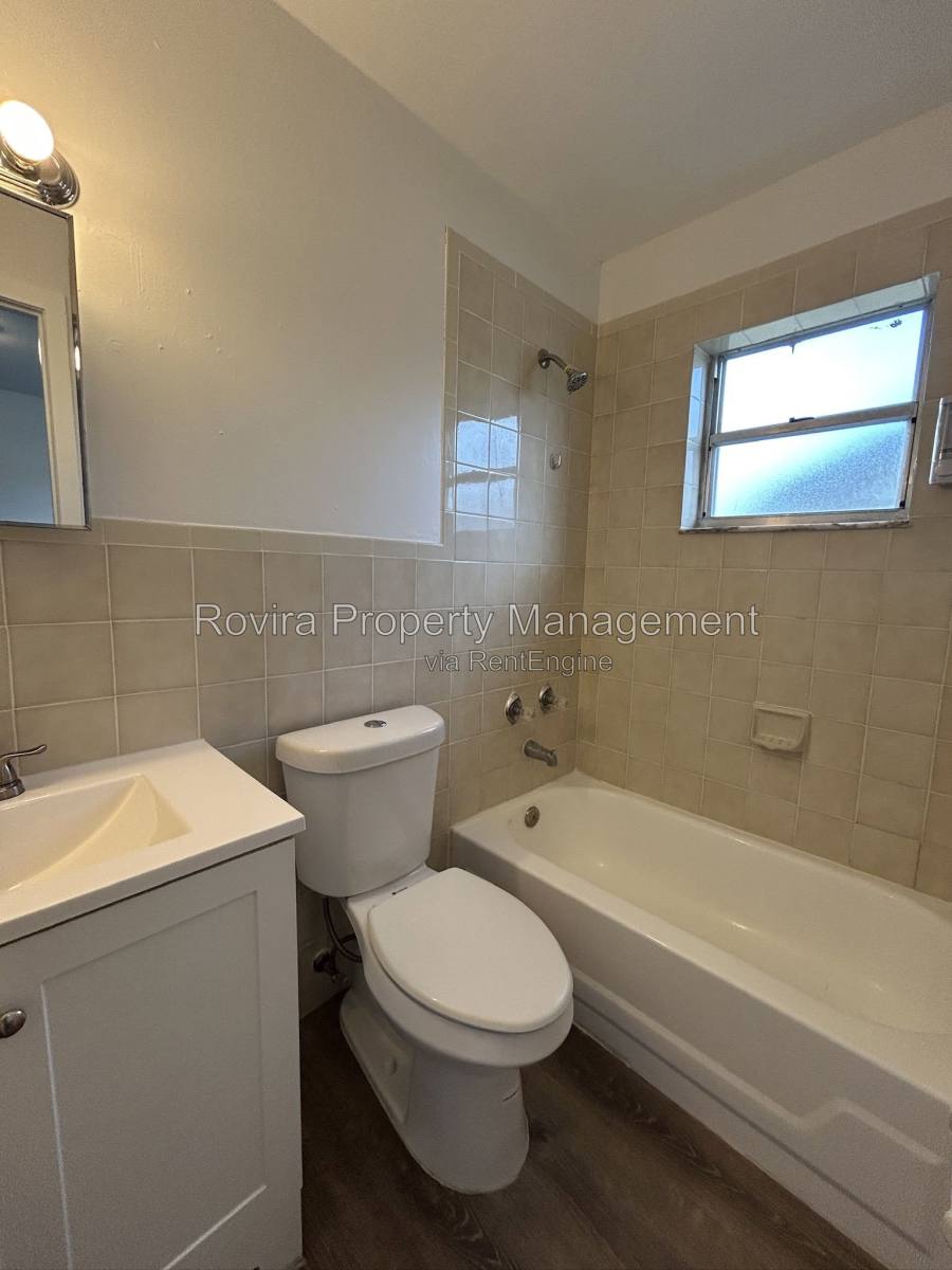 Apartment for rent at 5883 W 26th Ave #5893, Hialeah, FL 33016