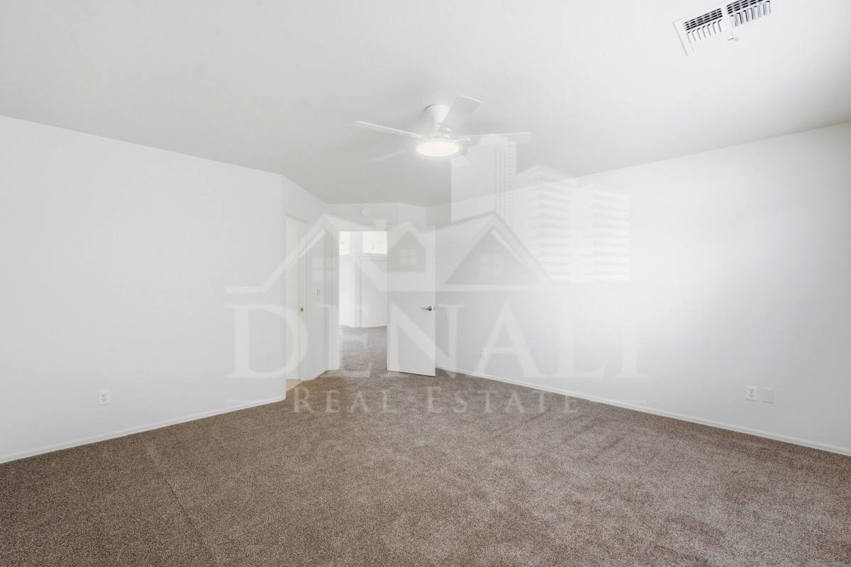 House for rent at 10008 E Moonstruck Way, Tucson, AZ 85747