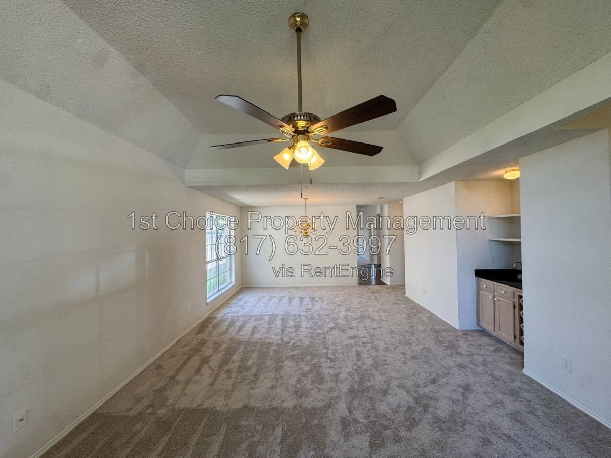 House for rent at 6916 Indiana Ave, Fort Worth, TX 76137