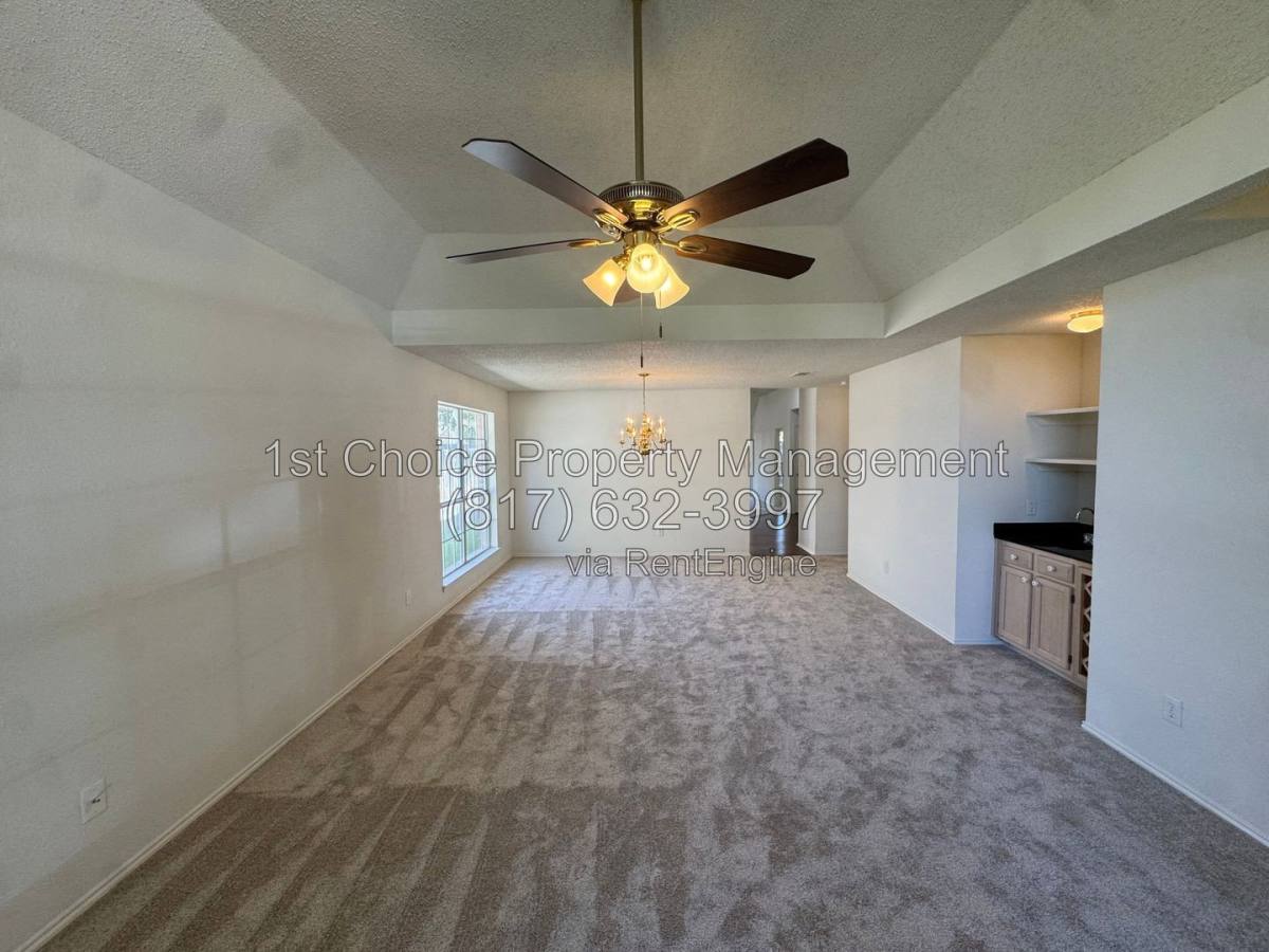 House for rent at 6916 Indiana Ave, Fort Worth, TX 76137