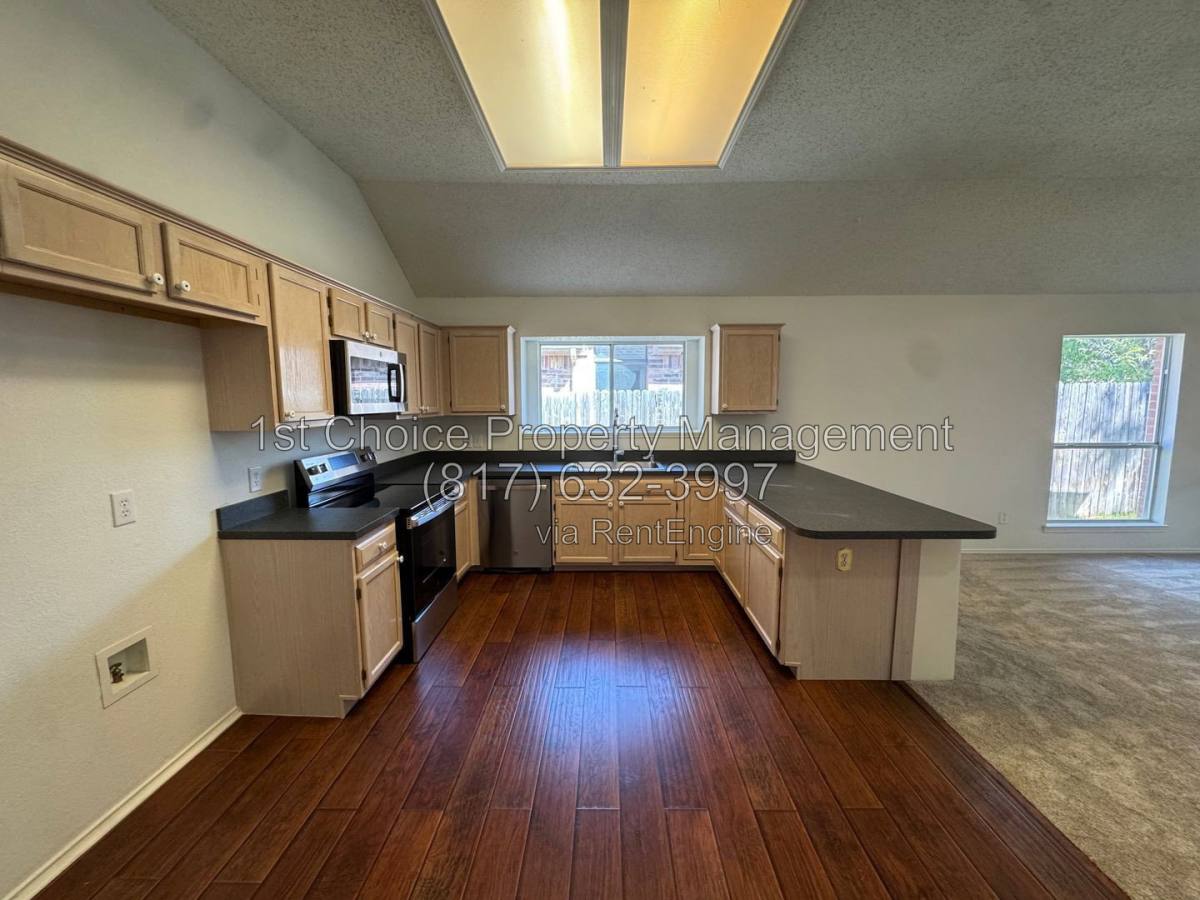 House for rent at 6916 Indiana Ave, Fort Worth, TX 76137