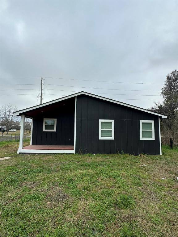 House for rent at 8223 Wallis St, Fulshear, TX 77441
