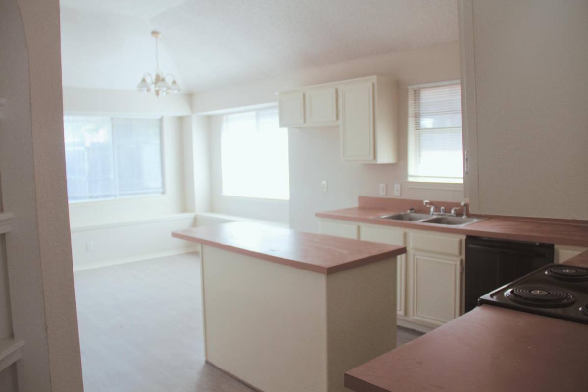 House for rent at 8140 Heritage Place Dr, Fort Worth, TX 76137