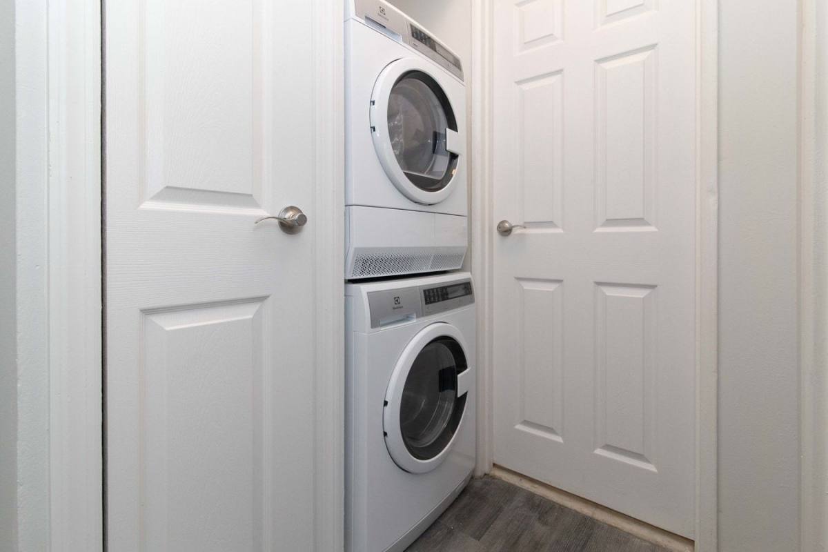 Apartment for rent at Oxford, 6451 Oxford Ave, Philadelphia, PA 19111