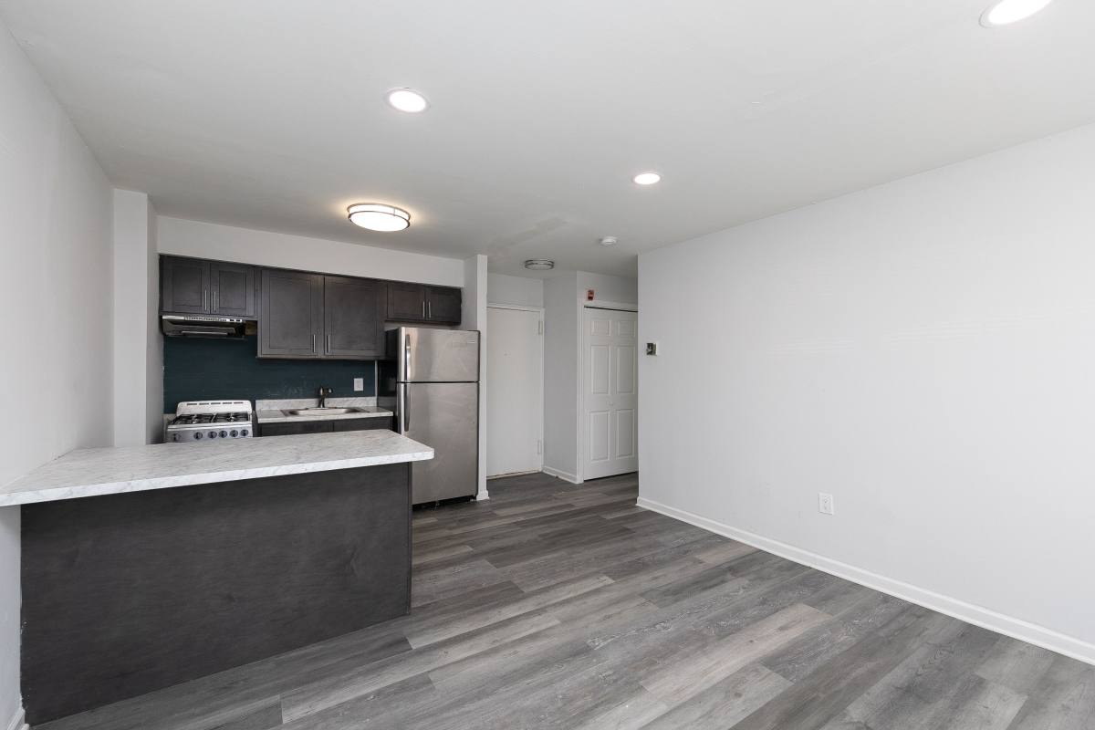 Apartment for rent at Oxford, 6451 Oxford Ave, Philadelphia, PA 19111