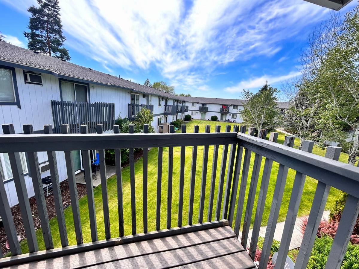 Apartment for rent at 402 S Eastern Rd, Spokane, WA 99212