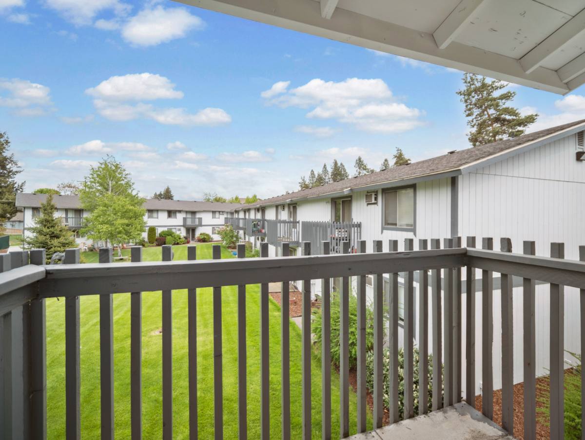 Apartment for rent at 402 S Eastern Rd, Spokane, WA 99212