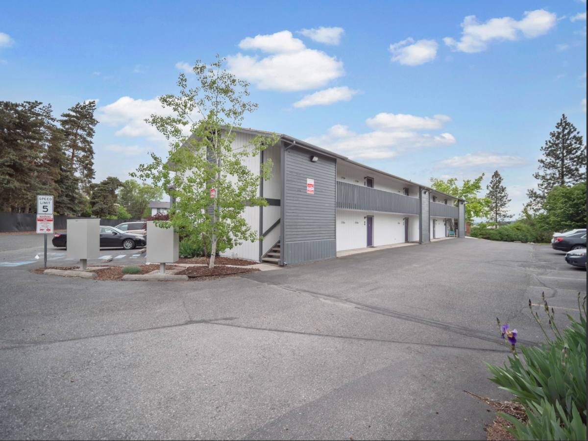 Apartment for rent at 402 S Eastern Rd, Spokane, WA 99212