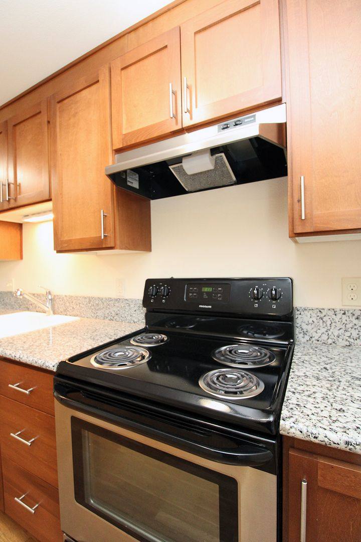 Apartment for rent at 2424 N Vancouver Ave, Portland, OR 97227