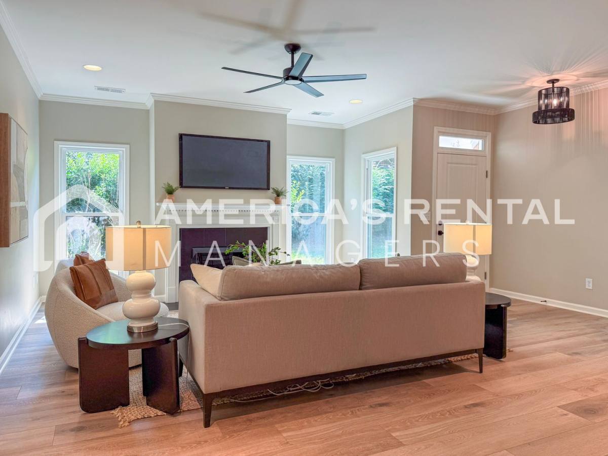 House for rent at 825 Greystone Highlands Dr, Birmingham, AL 35242