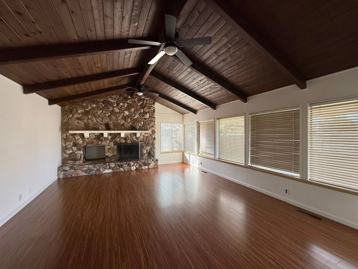 House for rent at 420 Donald Dr, Hollister, CA 95023