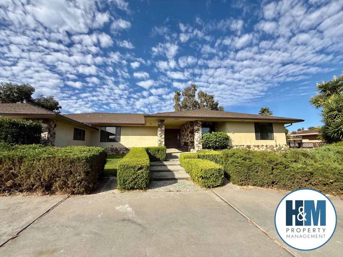 House for rent at 420 Donald Dr, Hollister, CA 95023