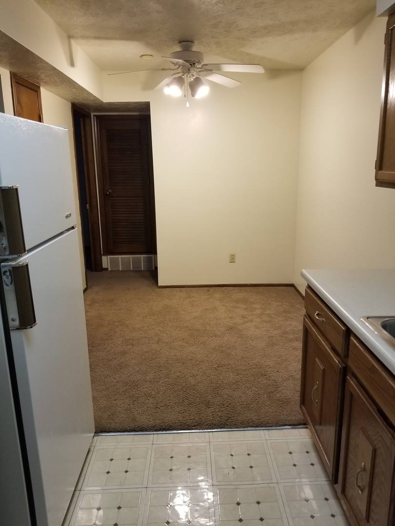 Apartment for rent at 8320-8330 California St, Omaha, NE 68114