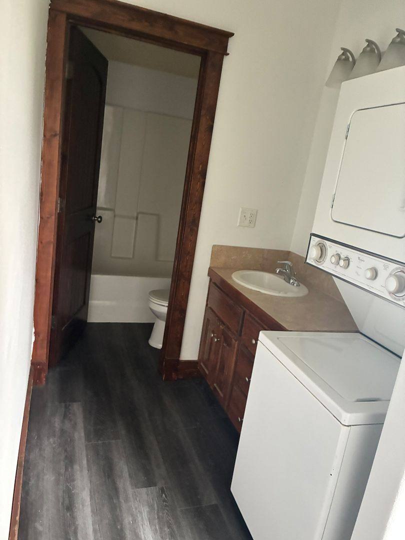 Apartment for rent at 102 E Highland, Watford City, ND 58854