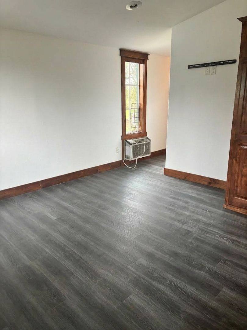 Apartment for rent at 102 E Highland, Watford City, ND 58854