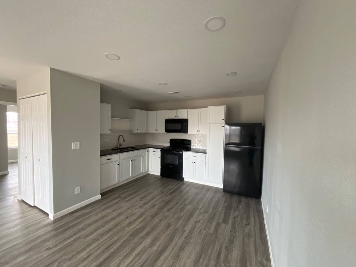 Apartment for rent at 1208 Jones Ave, Eldon, MO 65026