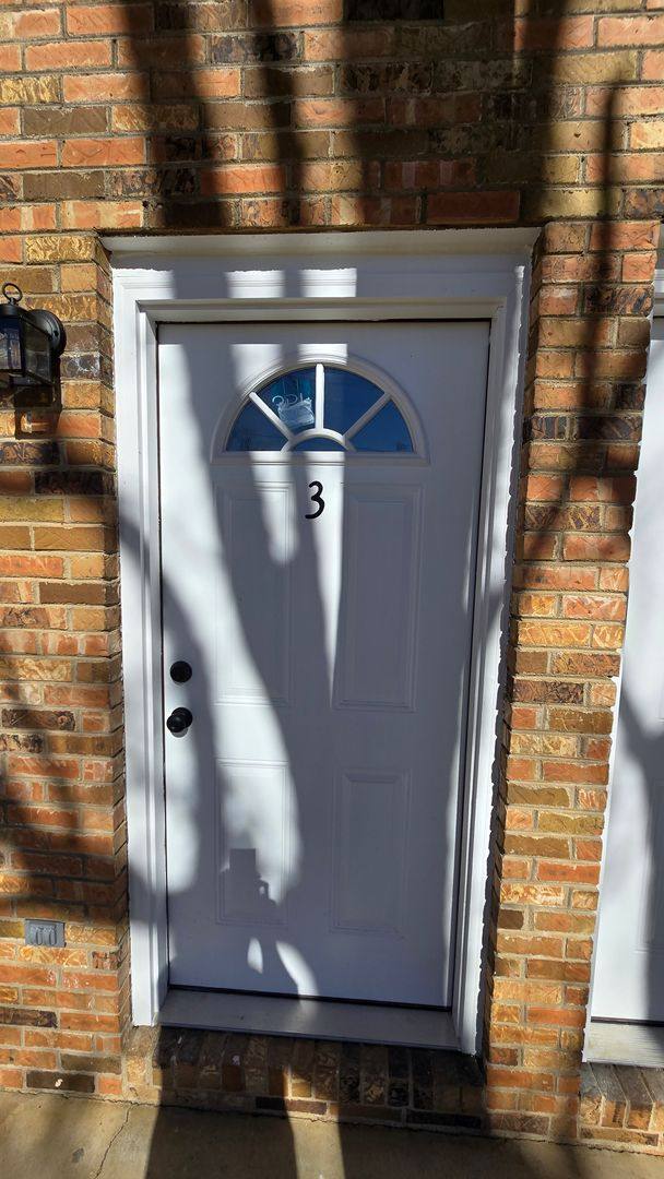 Townhouse for rent at 454 N Central Ave, Church Hill, TN 37642