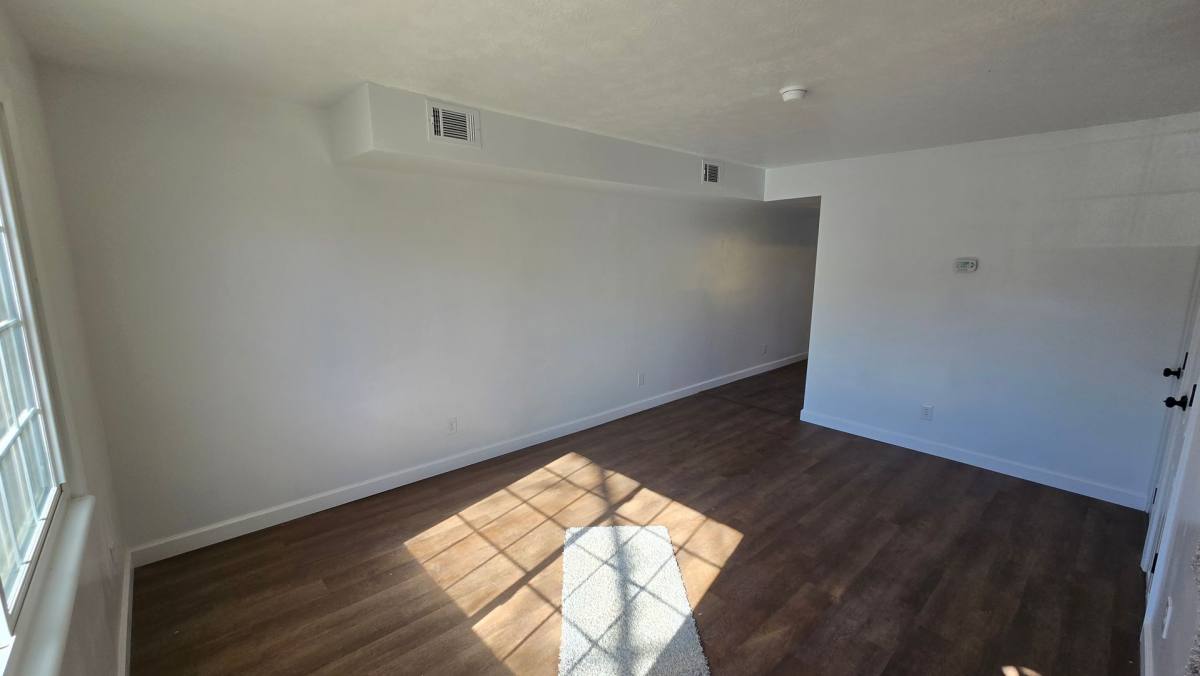 Townhouse for rent at 454 N Central Ave, Church Hill, TN 37642